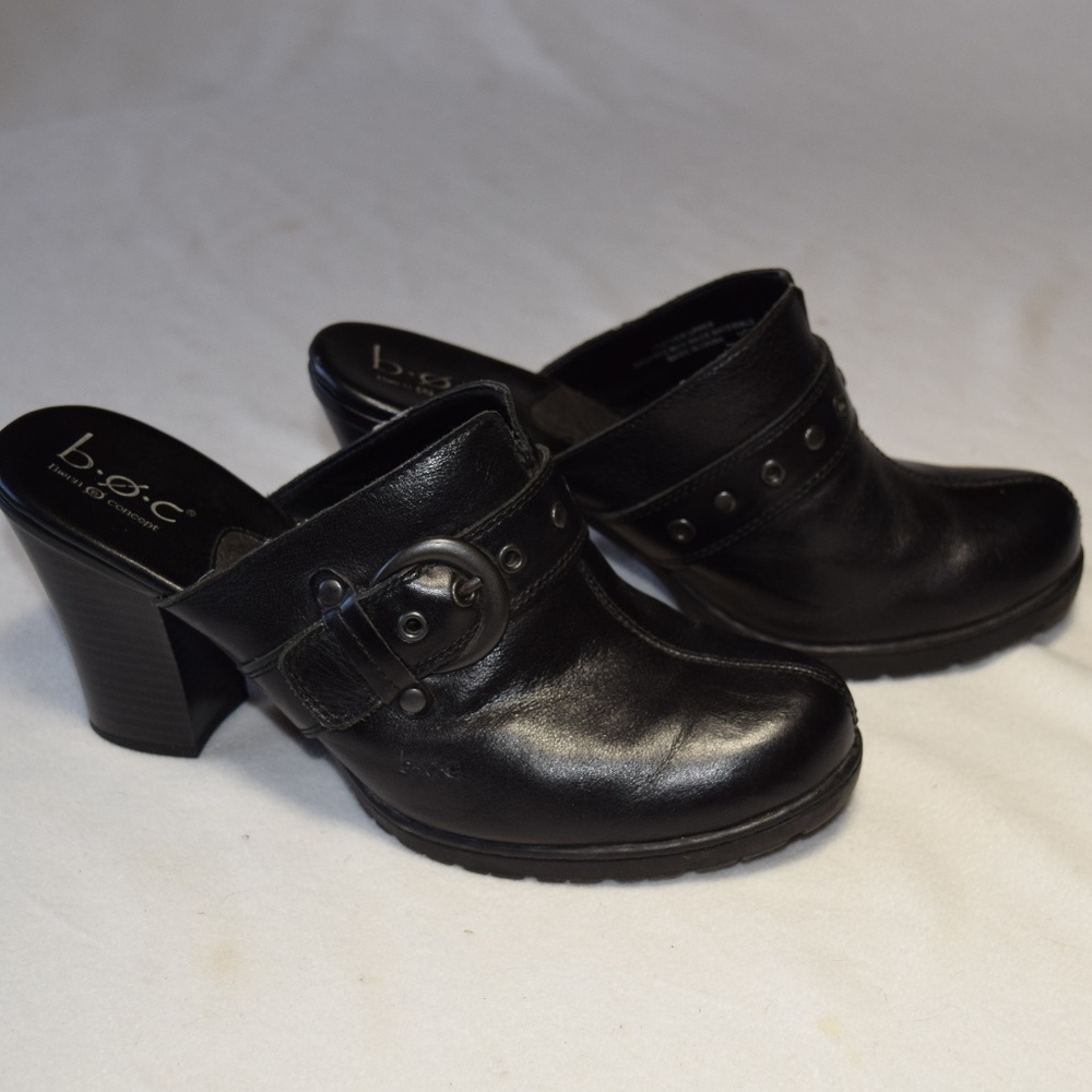 B.O.C. Born Concept Black Leather Clogs - Size 8